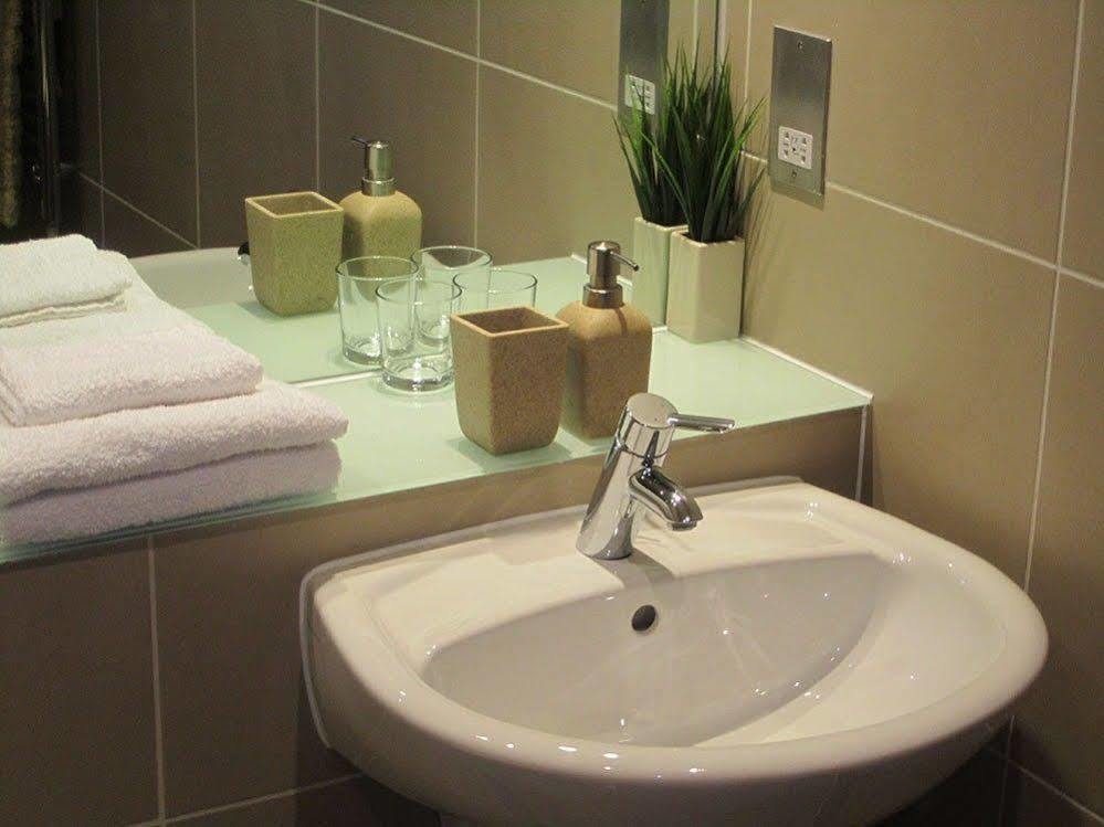 Woodlock Apartments Лідс Екстер'єр фото