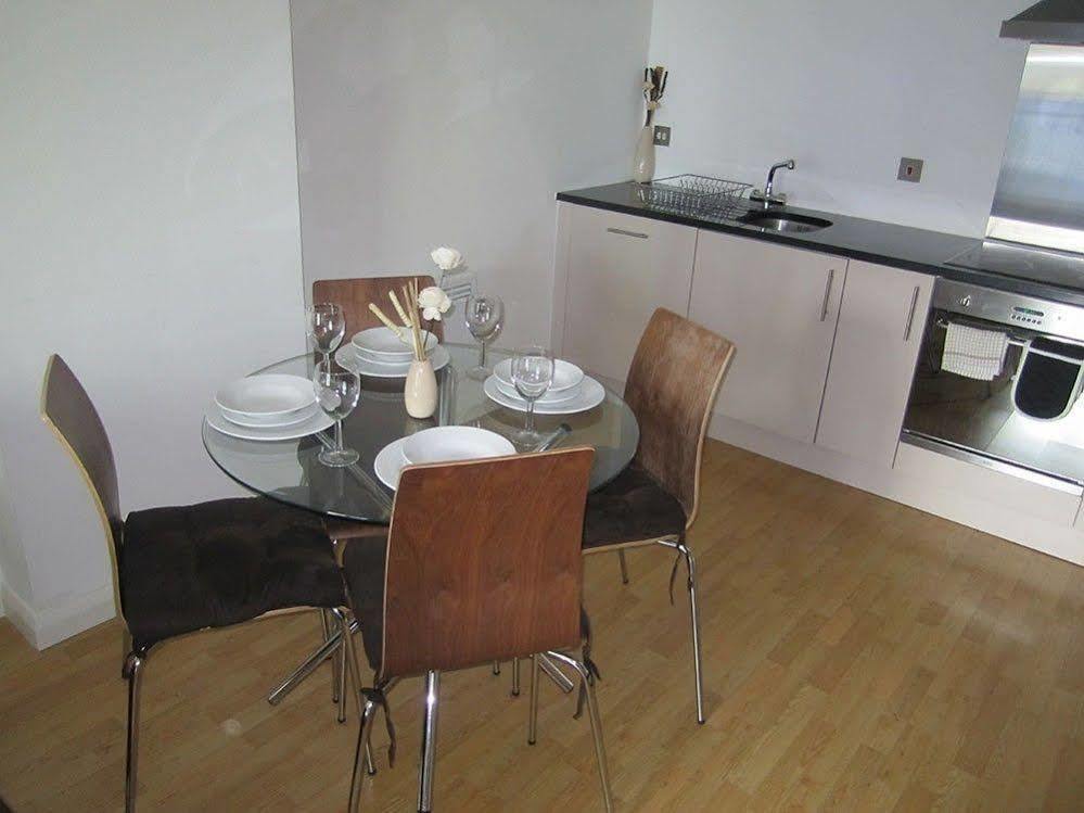 Woodlock Apartments Лідс Екстер'єр фото